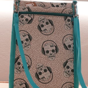 funda móvil tela algodón calaveras con cascos