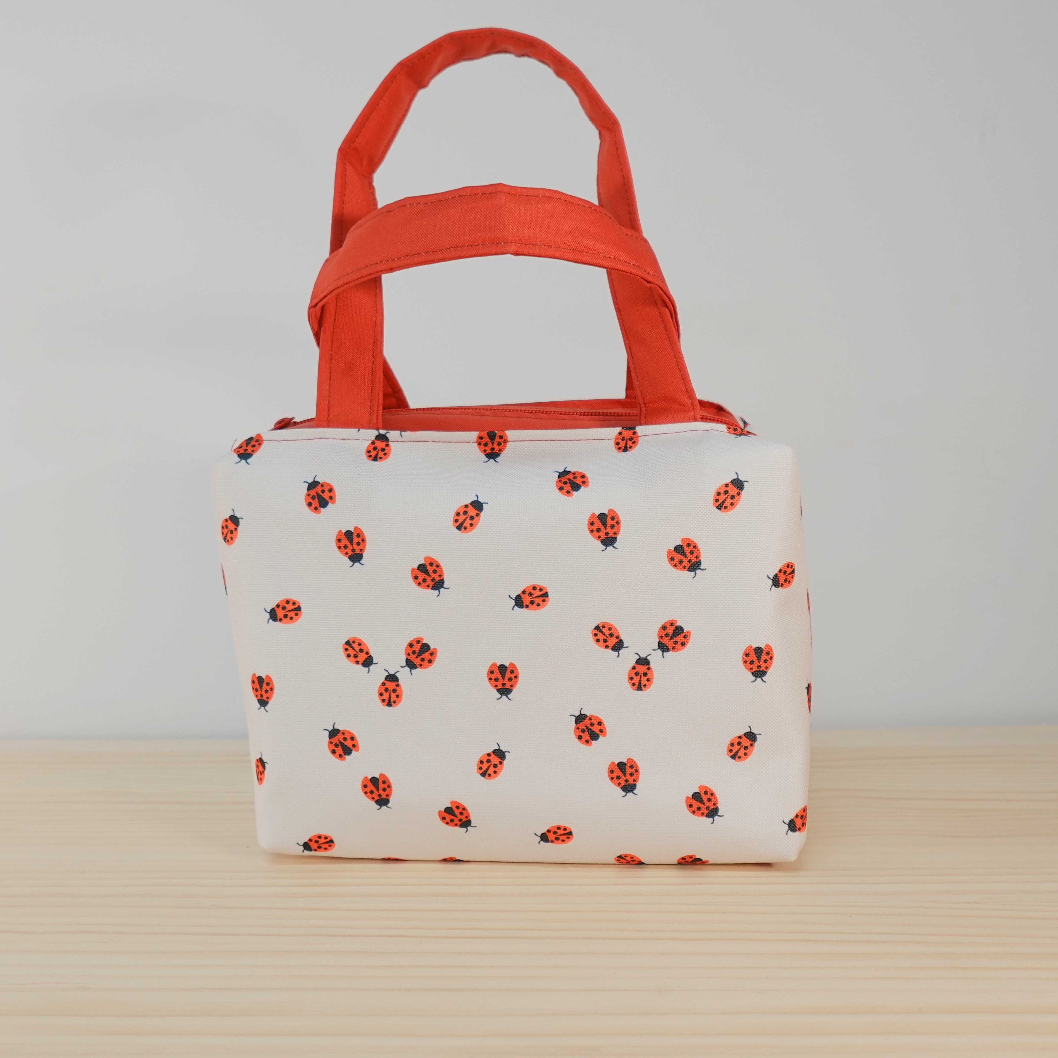 nevera portátil mariquitas