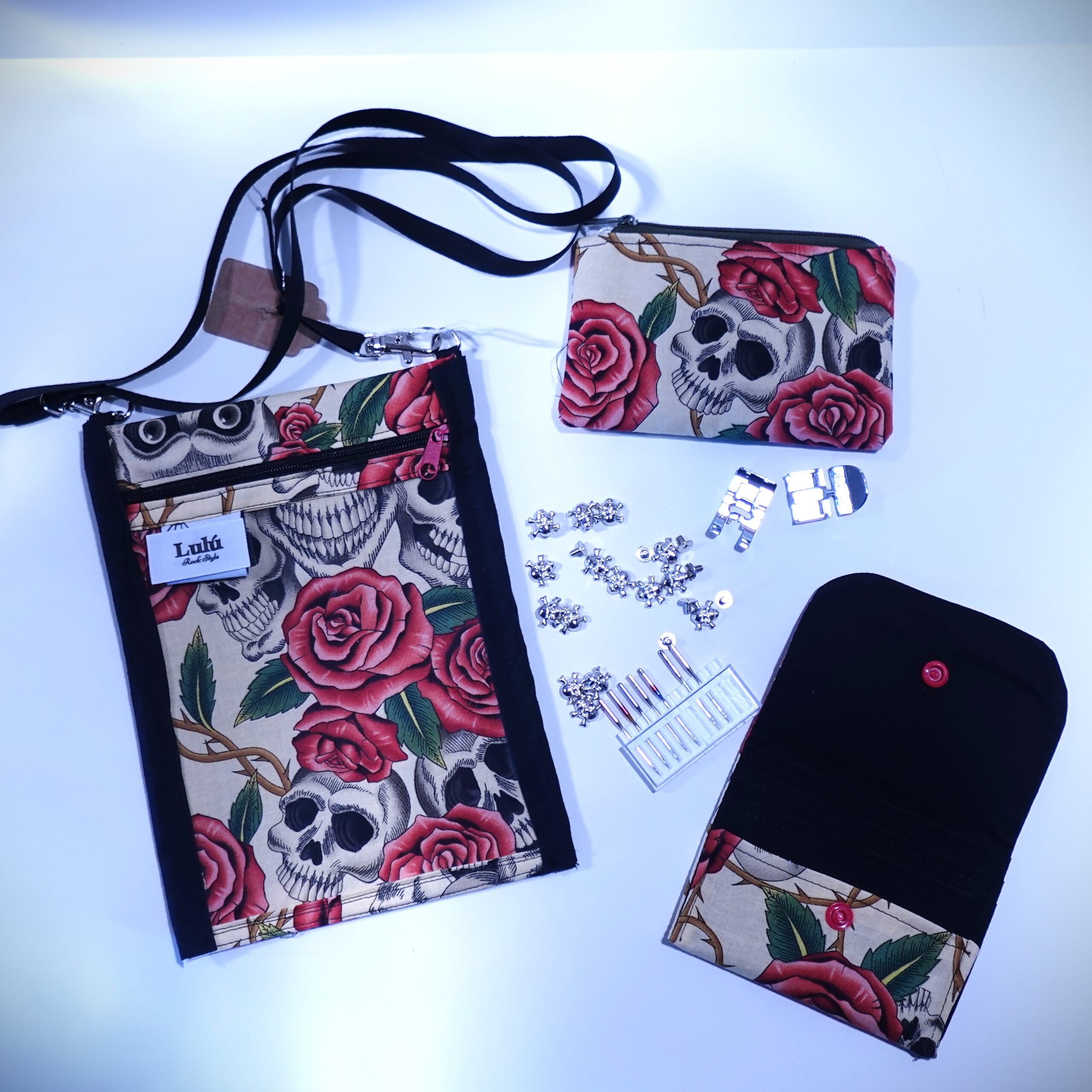 Colección Skulls, roses and thorns